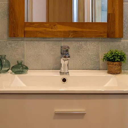 Apartment Exclusive San Teodoro Center *